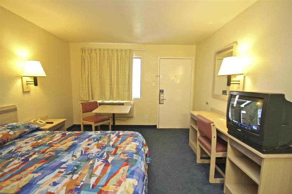 Motel 6-Windsor Locks, CT - Hartford Zimmer foto